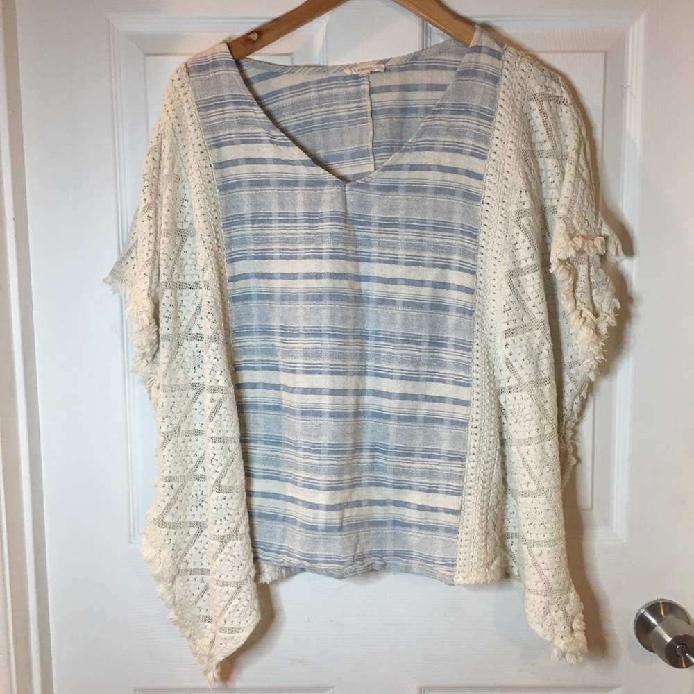 EASEL Top 100% Cotton Embroidered Crochet Sleeves